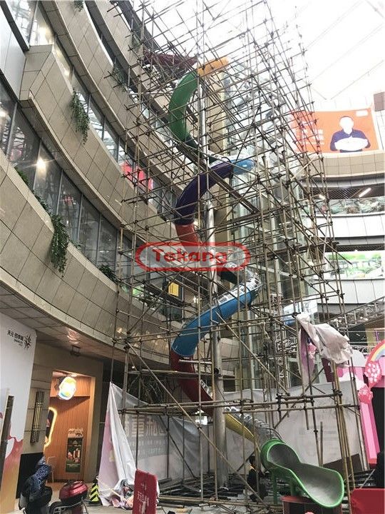 湖北襄阳22米高半透明滑梯天元四季城工程案例